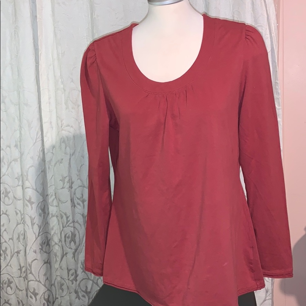 Lightweight long sleeve top rust colour